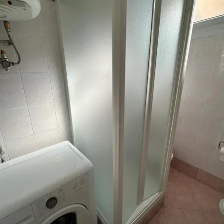 Andromeda 2 Appartement Genua Buitenkant foto