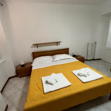 Andromeda 2 Appartement Genua Buitenkant foto